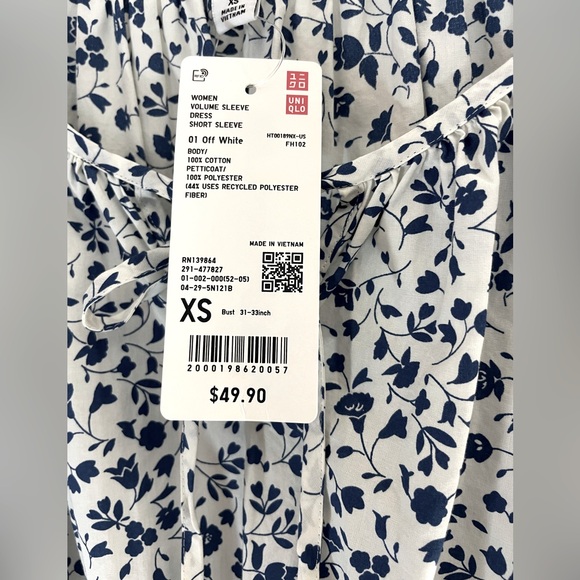 Uniqlo Volume Sleeve Dress - Picture 9 of 10